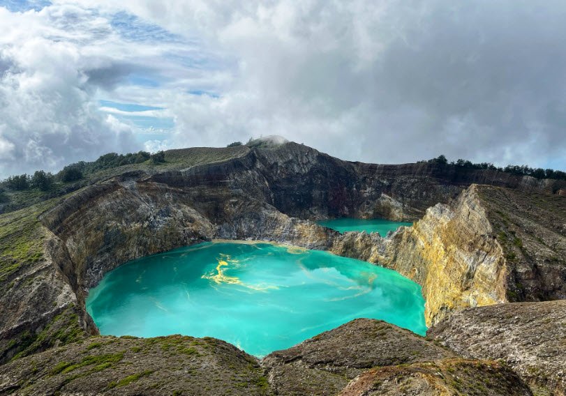 Kelimutu Lakes, Flores, East Nusa Tenggara, Indonesia